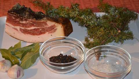 Leitenhof bacon – typical of South Tyrol